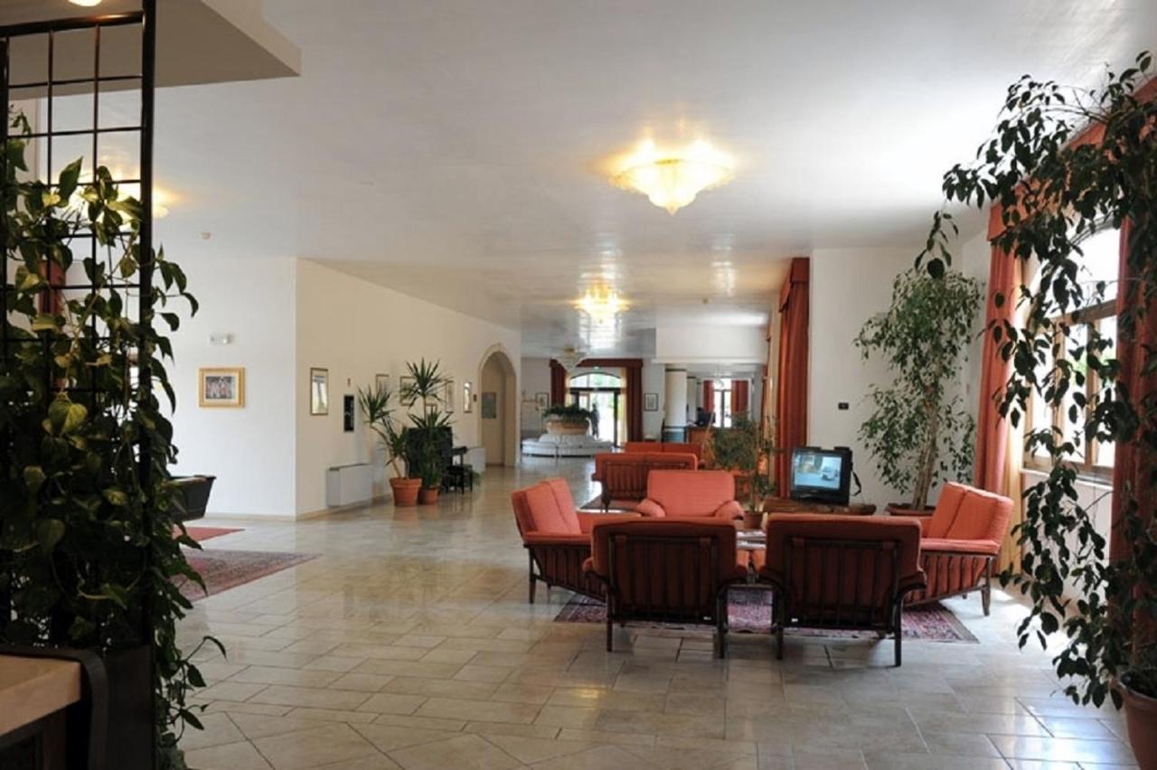 Hotel Villa Rosa Martina Franca Esterno foto